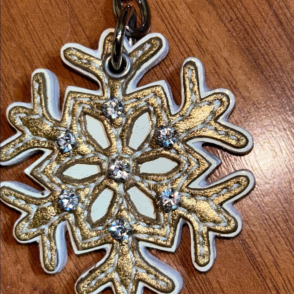 Coach Snowflake ❄️ Leather Keychain Bag Charm - Picture 8 of 15